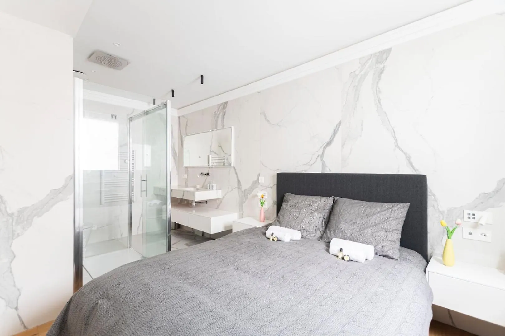 Apartamento Guestready - Elegant Escape Near Plaza Athenee París Francia