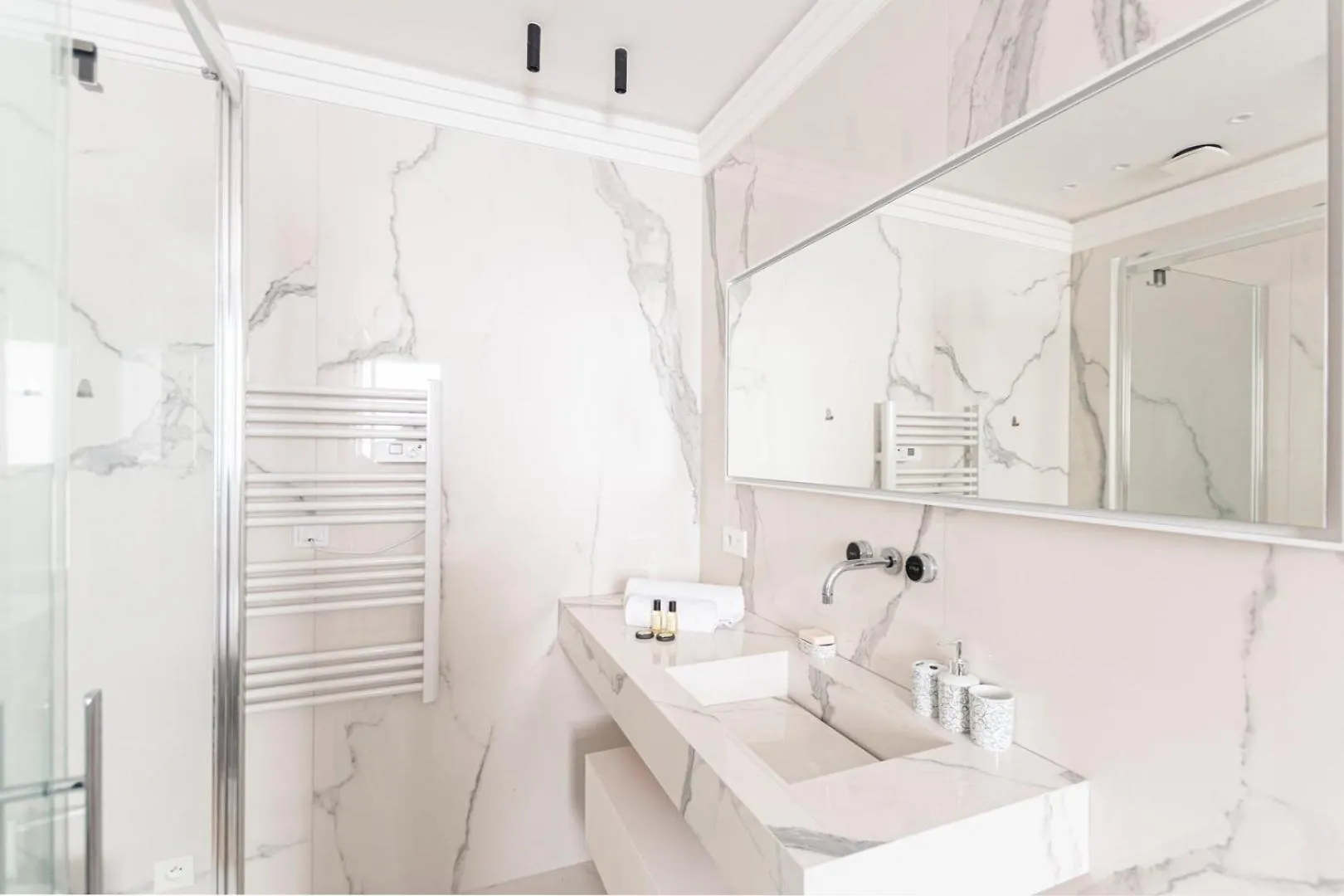 Apartamento Guestready - Elegant Escape Near Plaza Athenee París Francia