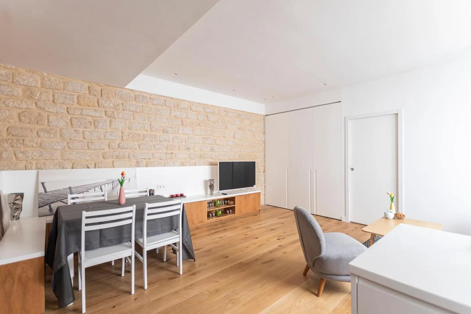 Apartamento Guestready - Elegant Escape Near Plaza Athenee París 0*,  Francia