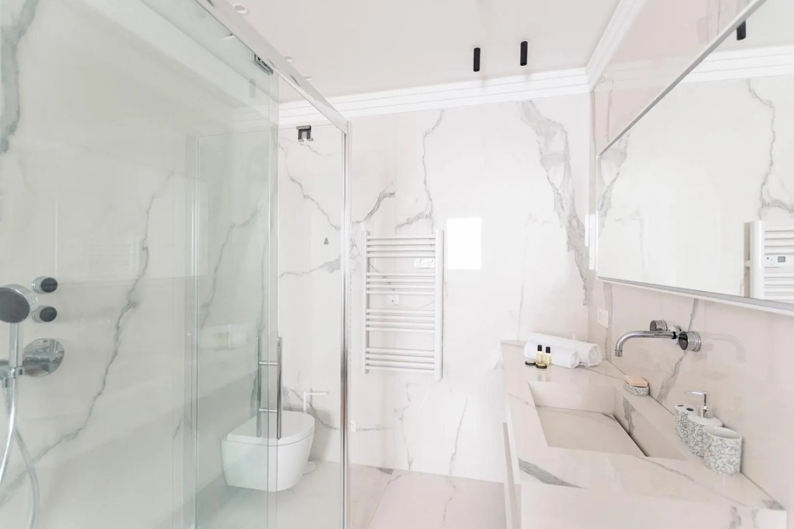 Appartement Guestready - Elegant Escape Near Plaza Athenee à Paris 0*,  France